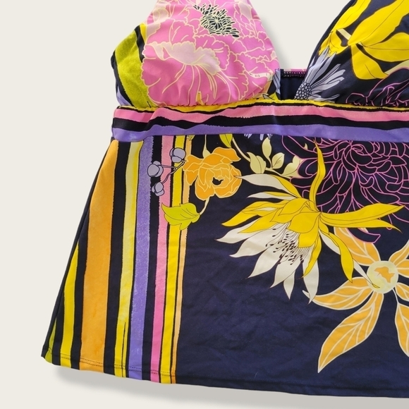 Trina Turk Bal Harbour Floral Bikini Tankini Top US 8 - Picture 5 of 10